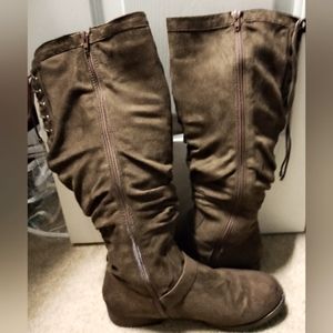 Brown Just Fab Minnie Boots Sz 8.5